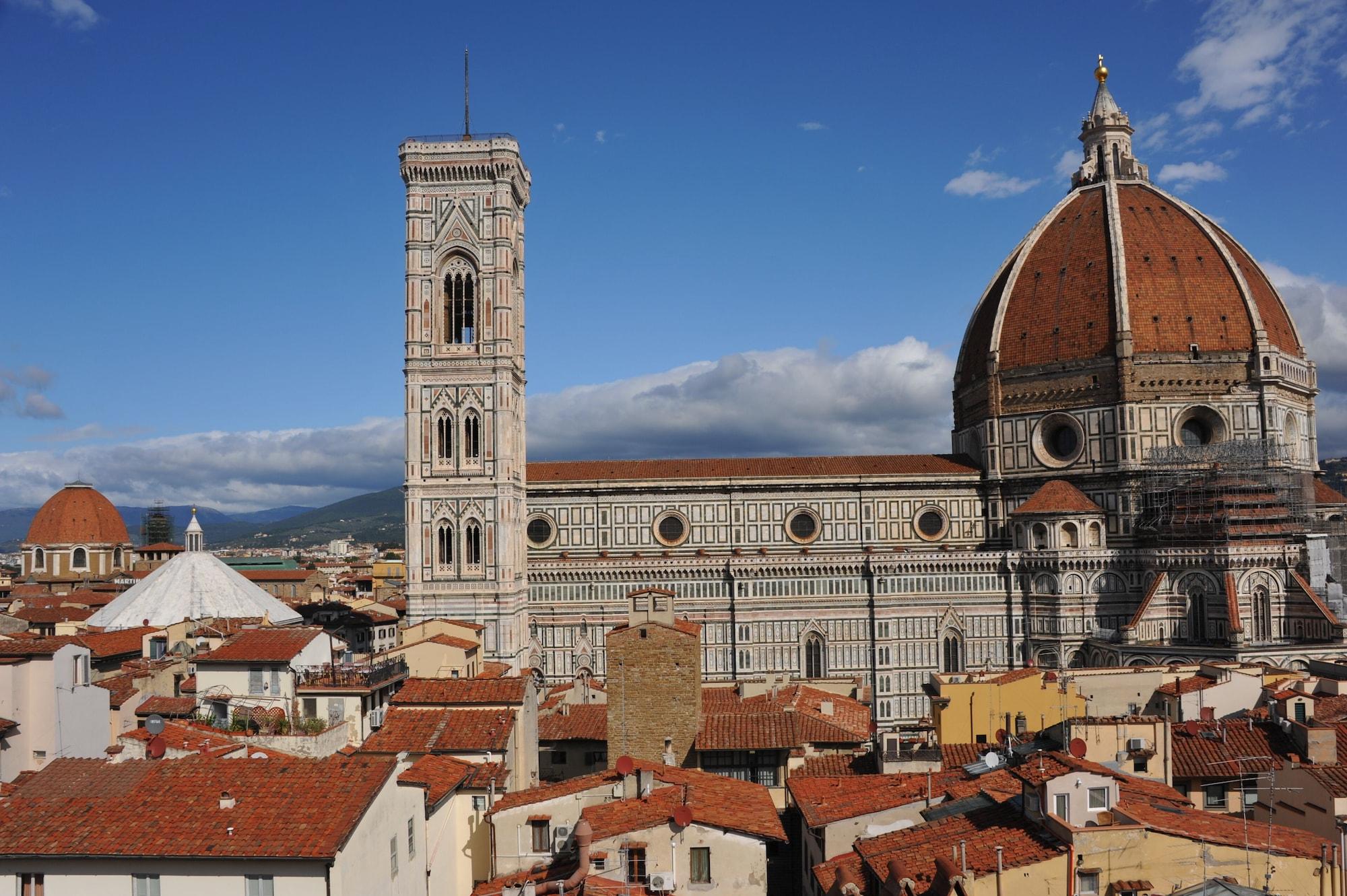 Donati Luxury Tower Suites Florenz Exterior foto