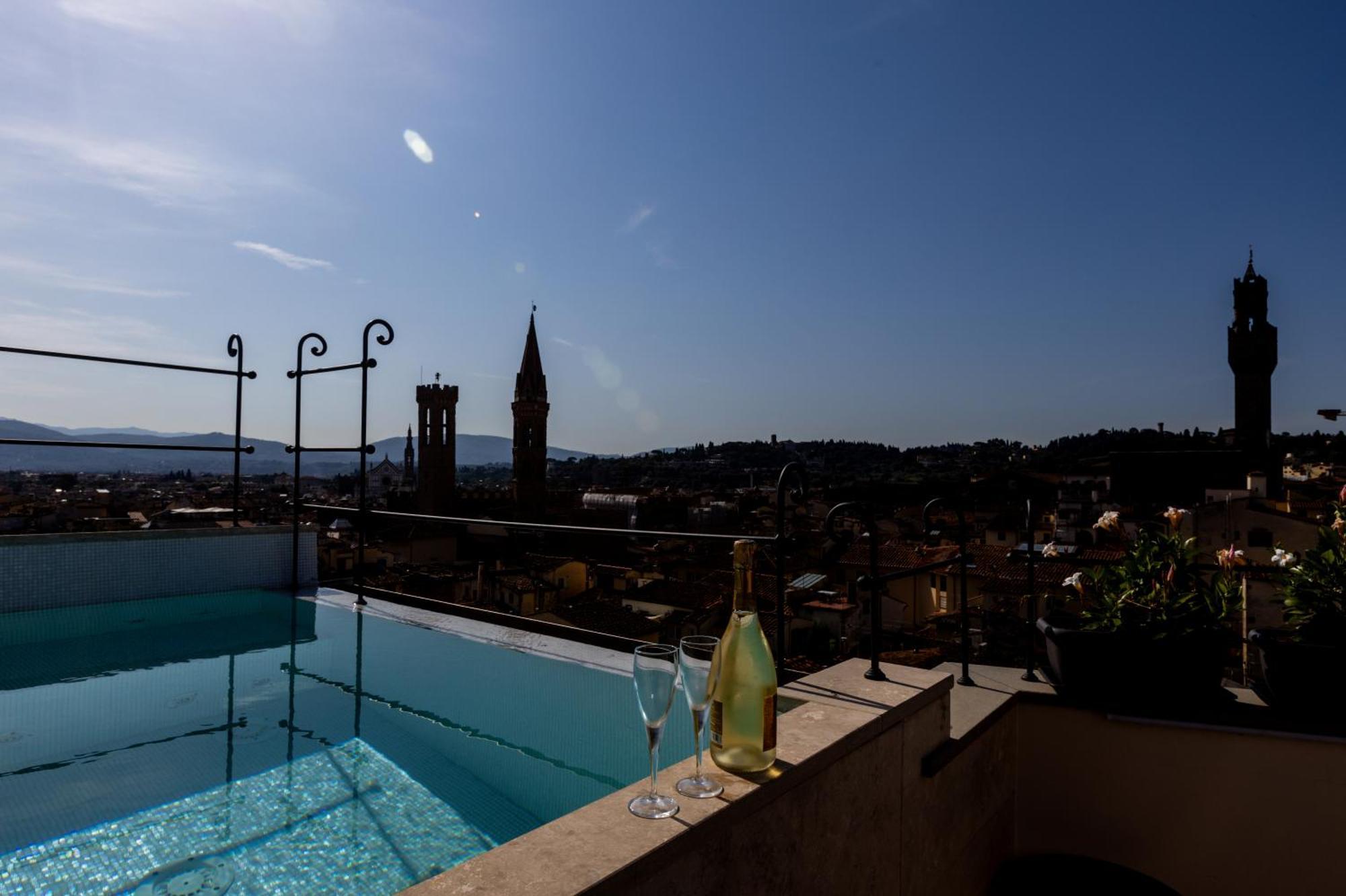 Donati Luxury Tower Suites Florenz Exterior foto